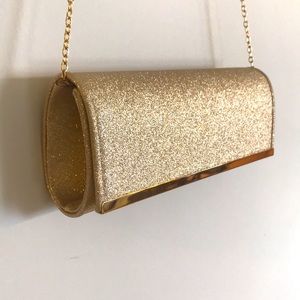 NWOT Le Chateau Champagne Clutch